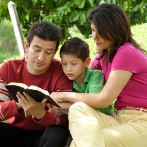Read more about the article How to Make the Bible a Family Priority